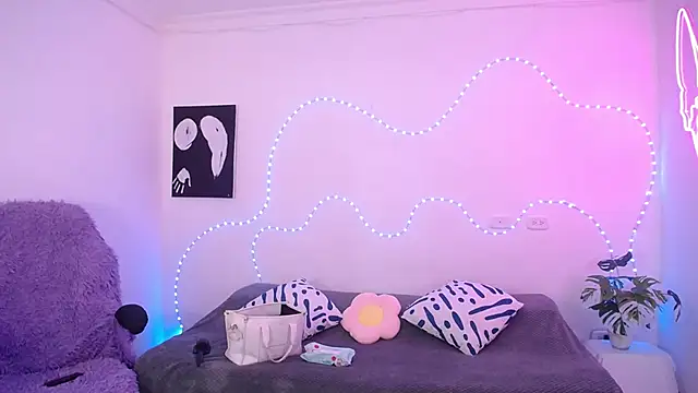 Sofia tgn online show from March 12, 2026, 6:23 pm