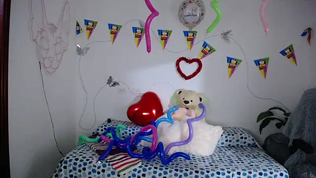 Sofia tgn online show from May 25, 2026, 6:28 pm