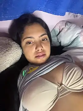  Laurentt  online show from February 25, 2026, 3:51 am