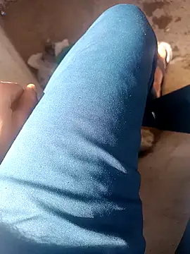 Snapshot of xhanm chatting on January 7, 2026, 5:01 am xhanm online show from January 7, 2026, 5:01 am