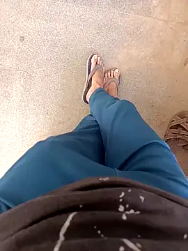 Snapshot of xhanm chatting on December 21, 2025, 6:48 am xhanm online show from December 21, 2025, 6:48 am