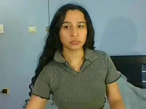 scarlettscottX online show from January 9, 2026, 3:57 am