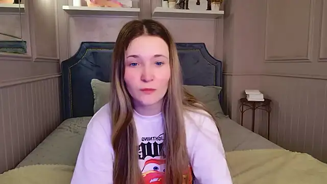 Snapshot of Lina_Sinerz chatting on February 22, 2026, 3:35 pm Lina Sinerz online show from February 22, 2026, 3:35 pm