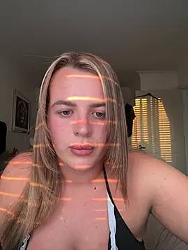 Snapshot of Princessofpleasure chatting on June 8, 2026, 7:58 pm Princessofpleasure online show from June 8, 2026, 7:58 pm