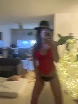 Snapshot of Deborahoff chatting on December 20, 2025, 7:28 pm Deborahoff online show from December 20, 2025, 7:28 pm