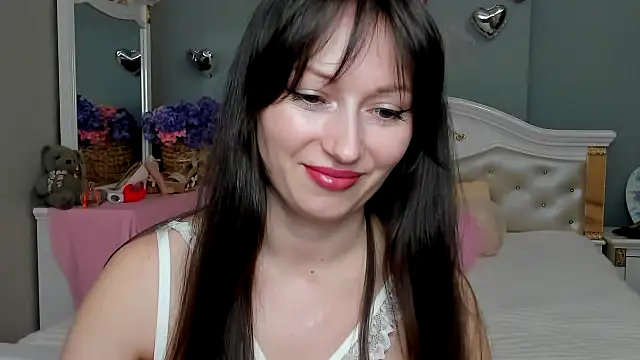 RosiAlina online show from April 8, 2026, 6:37 am