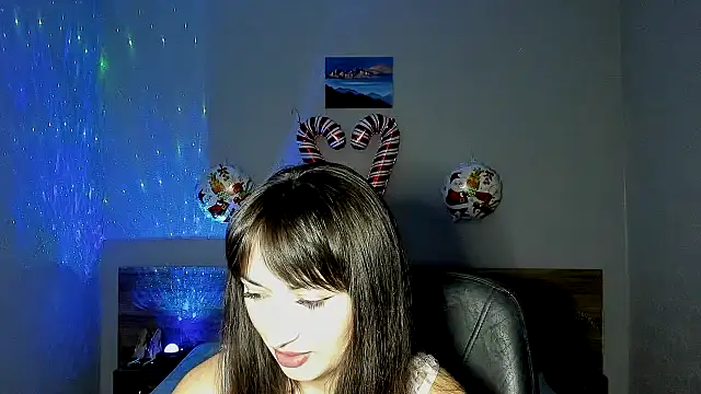 Snapshot of RosiAlina chatting on December 17, 2025, 10:20 am RosiAlina online show from December 17, 2025, 10:20 am