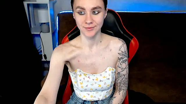 MiaBun1 online show from January 6, 2026, 3:38 pm