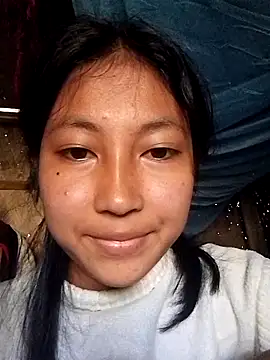 Hot Rishta online show from December 17, 2025, 4:06 am