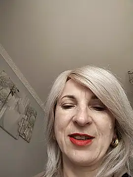 Snapshot of AhlyssaLove1155 chatting on June 7, 2026, 12:54 pm AhlyssaLove1155 online show from June 7, 2026, 12:54 pm
