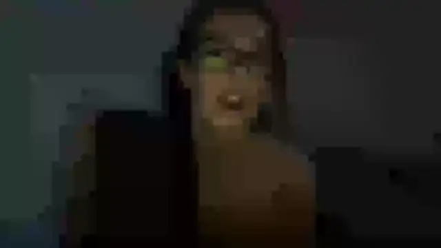 YourPetitePrincess online show from December 5, 2025, 3:43 pm