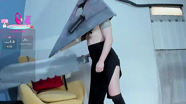 Snapshot of carly_grasso chatting on November 1, 2025, 1:49 pm carly grasso online show from November 1, 2025, 1:49 pm