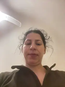 Snapshot of coupledeea chatting on January 12, 2026, 12:01 pm coupledeea online show from January 12, 2026, 12:01 pm