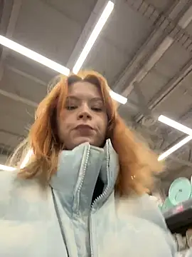  Little Ginger online show from March 9, 2026, 1:09 am