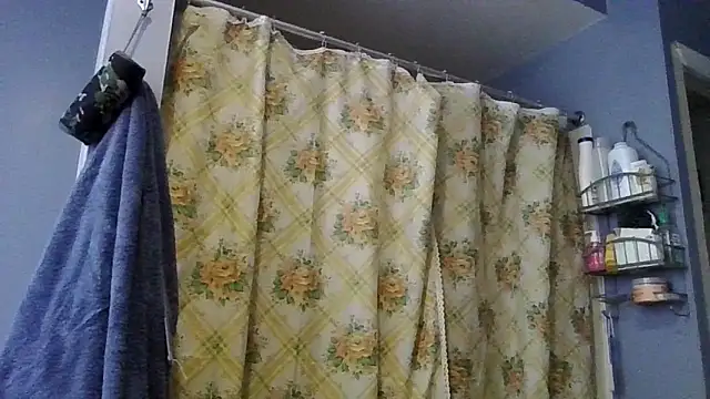 wecrulb online show from December 16, 2025, 2:54 pm