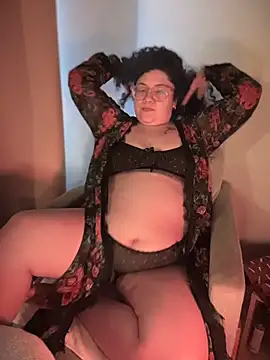 Snapshot of VanesssaMilf_ chatting on December 20, 2025, 9:39 pm VanesssaMilf online show from December 20, 2025, 9:39 pm