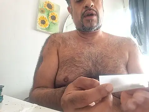 Snapshot of maannn8962 chatting on June 1, 2026, 2:06 pm maannn8962 online show from June 1, 2026, 2:06 pm