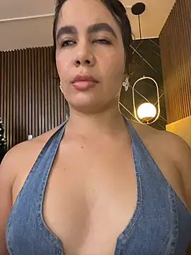 ValentinaEliot online show from January 8, 2026, 1:33 am