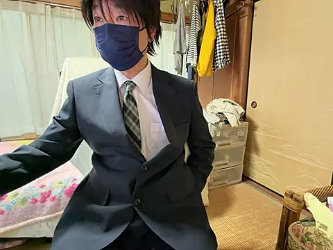 Hirokazu 12 online show from February 11, 2026, 2:22 am