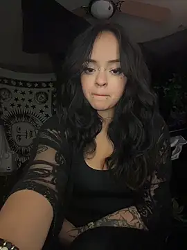 ellrxse online show from December 23, 2025, 4:45 am