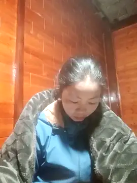 Snapshot of Amiluli chatting on January 7, 2026, 5:12 am Amiluli online show from January 7, 2026, 5:12 am