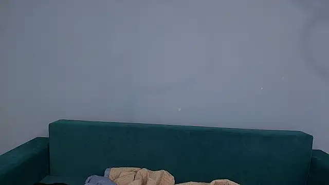 kimyjina online show from May 22, 2026, 2:09 am