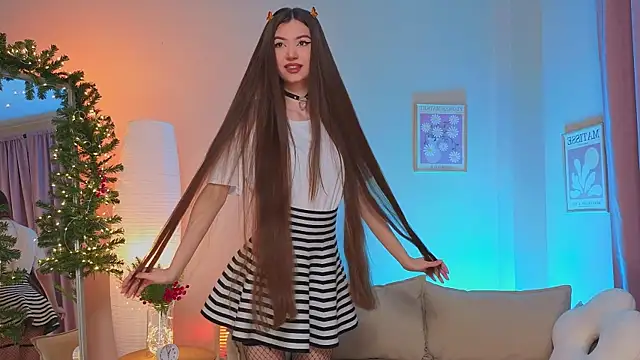 oliviaah  online show from December 17, 2025, 3:17 pm