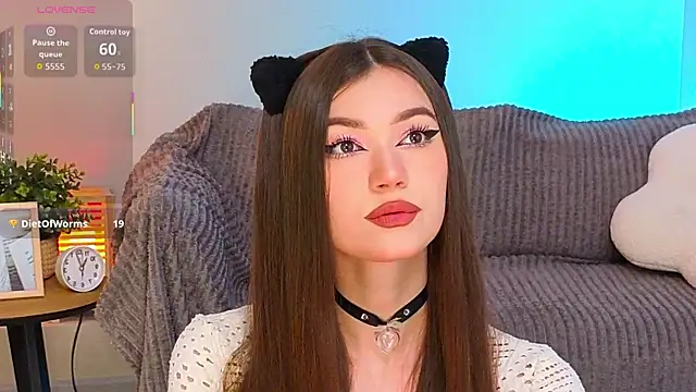 oliviaah  online show from January 10, 2026, 3:18 pm