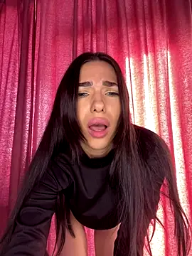 SashaLuvv online show from December 19, 2025, 11:56 am