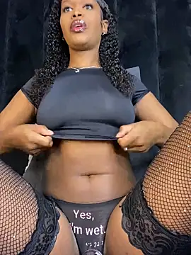 Snapshot of Thick_Lucia chatting on December 21, 2025, 7:26 pm Thick Lucia online show from December 21, 2025, 7:26 pm