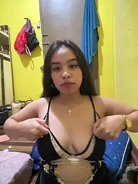 Snapshot of Lovely_apple19 chatting on April 15, 2026, 8:09 pm Lovely apple19 online show from April 15, 2026, 8:09 pm