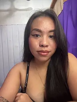 Snapshot of Lovely_apple19 chatting on March 2, 2026, 11:17 am Lovely apple19 online show from March 2, 2026, 11:17 am