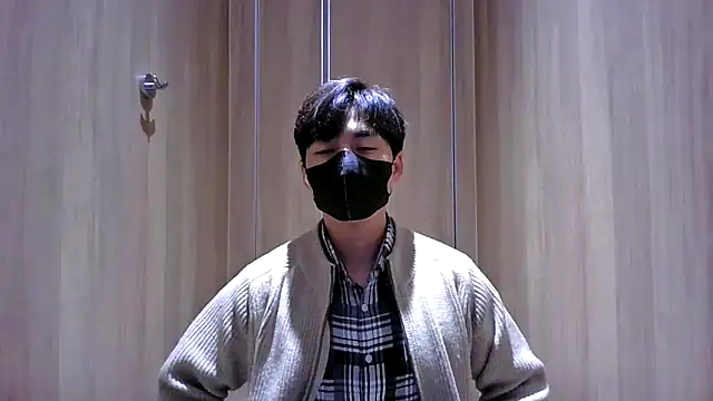 kimze7 online show from February 25, 2026, 6:24 am