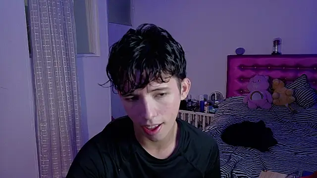 Snapshot of Dani_Dancer chatting on February 13, 2026, 10:54 pm Dani Dancer online show from February 13, 2026, 10:54 pm