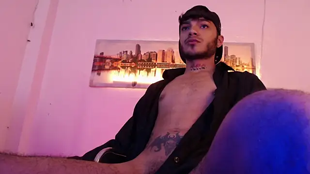 kingdani hot online show from March 12, 2026, 4:40 am