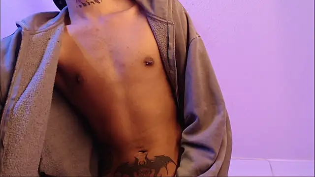 kingdani hot online show from March 26, 2026, 2:32 am