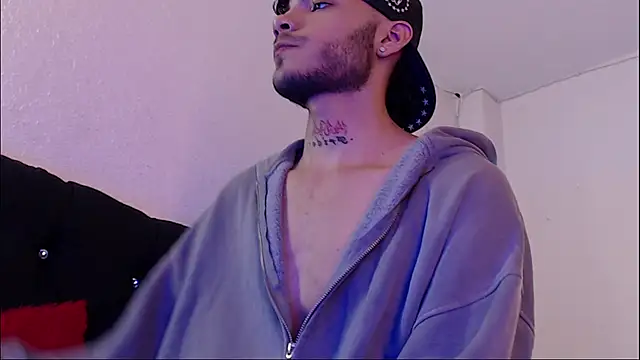 kingdani hot online show from March 24, 2026, 4:12 am