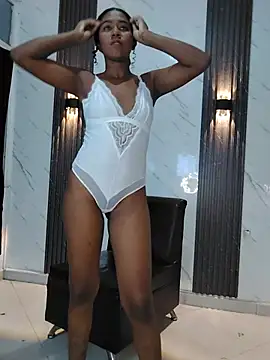 CaramelDesire online show from May 20, 2026, 12:51 am