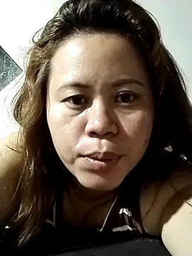 Snapshot of Melania05 chatting on April 12, 2026, 12:08 pm Melania05 online show from April 12, 2026, 12:08 pm