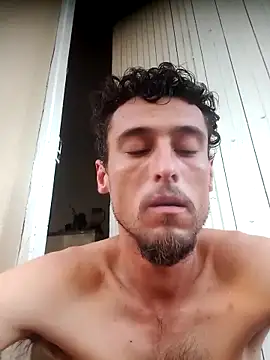 Reeiee online show from March 19, 2026, 9:26 pm