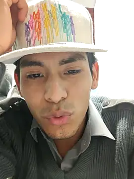 Snapshot of El_CHEGO chatting on December 19, 2025, 1:09 am El CHEGO online show from December 19, 2025, 1:09 am