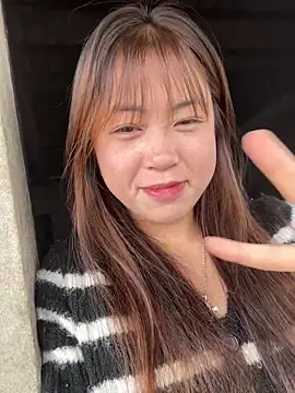 sofia-bae online show from March 6, 2026, 3:23 am