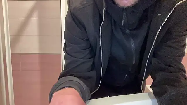 Snapshot of ludooo899 chatting on January 12, 2026, 9:52 pm ludooo899 online show from January 12, 2026, 9:52 pm