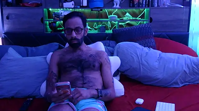 LilBrownPKB online show from December 21, 2025, 1:35 pm