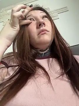 FionaMurr online show from May 25, 2026, 2:44 am