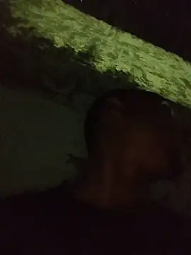 Snapshot of Andreskelly chatting on March 14, 2026, 12:49 am Andreskelly online show from March 14, 2026, 12:49 am