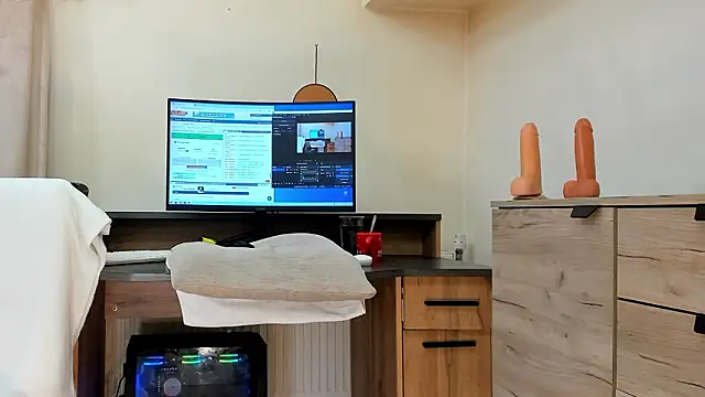 classy medea online show from February 15, 2026, 2:56 am