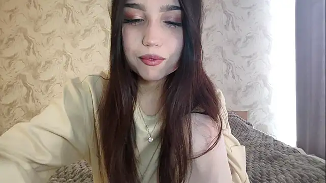 Qwami Amie online show from February 28, 2026, 6:13 am