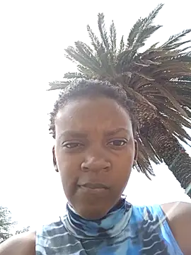 Snapshot of PetiteDoll_06 chatting on February 22, 2026, 10:50 am PetiteDoll 06 online show from February 22, 2026, 10:50 am