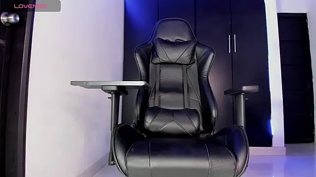 Snapshot of Liam_Mateo chatting on March 13, 2026, 1:10 am Liam Mateo online show from March 13, 2026, 1:10 am